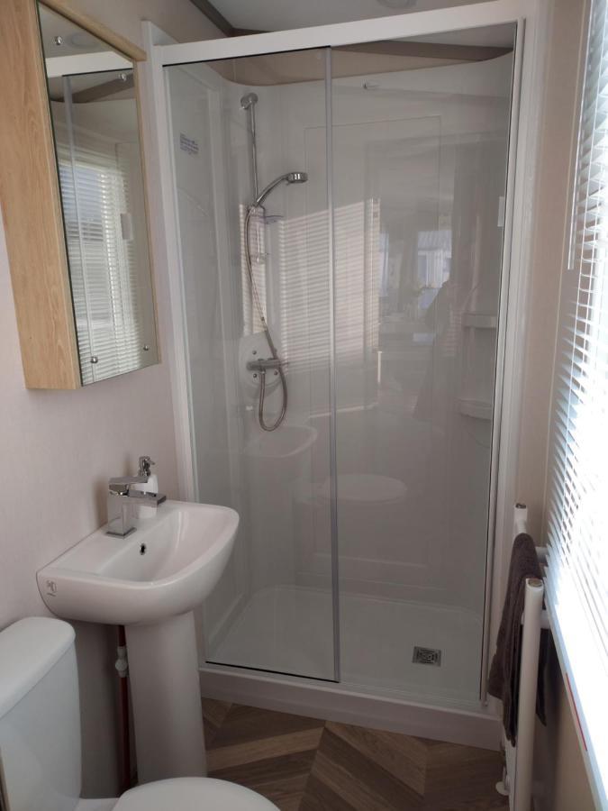Hoburne Bashley Self-Catering Holiday Home New Milton Eksteriør billede
